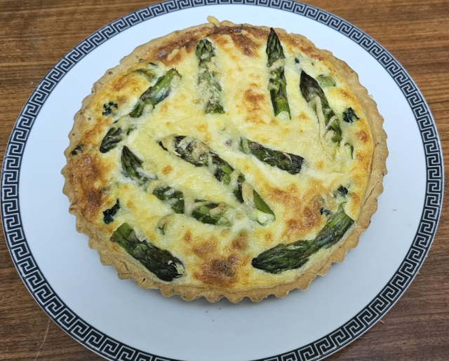 Asparagus And Spinach Quiche