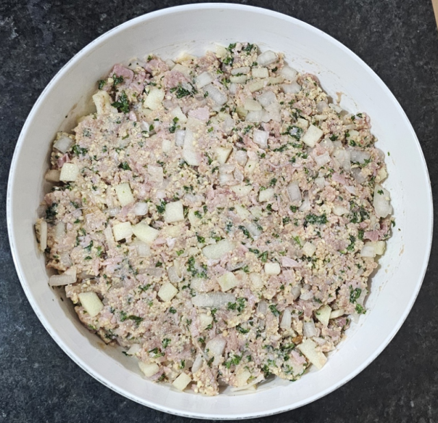 Ham And Apple Stuffing
