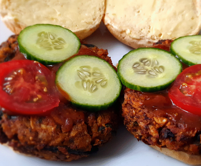 Kidney Bean & Spinach Burgers