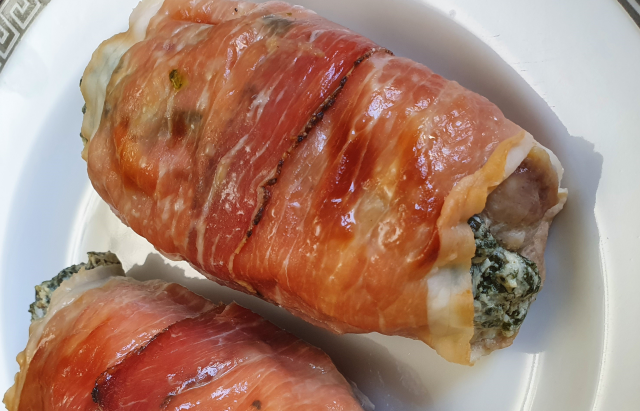 Stuffed Chicken Thighs with Speck